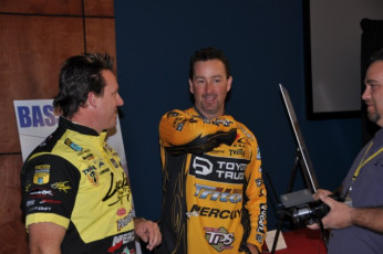 3521621A-0718-4F86-A504-48B2E52A2E53