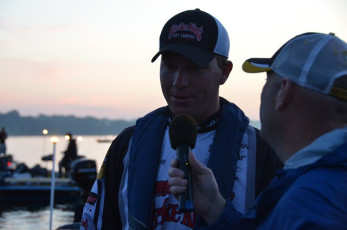 3525A11E-D735-42DF-8577-9100B776F7F9