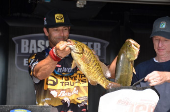 35B36A22-14EF-46E1-A80F-F4A9A8EF7706