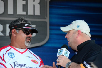 35E0A570-2584-4414-A299-DEFADF84574B