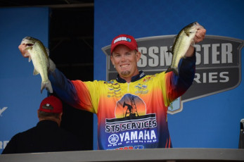 36090EE3-042B-4D2E-8C95-4C4648EADB6A