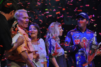 3681FB1E-DDAC-4F69-9FE9-2BA9F438EC21