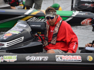 37E84353-D1E4-45F2-9545-E70BB3A7B6AE