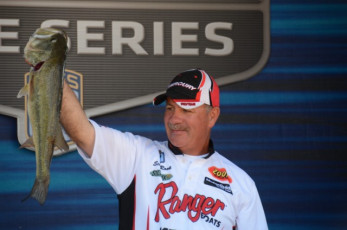 3836C3CB-3995-4FD5-B7C3-991C34BEB029