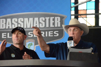 38487241-1998-4288-B6F3-475CF3E268BD