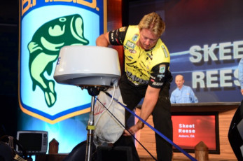 38CB03CC-399D-40B6-9405-4EB1E0A78435