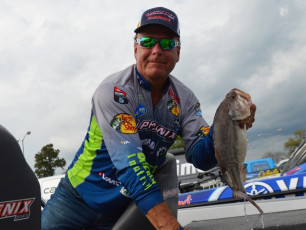 38FCCDD9-76C8-40B3-9C0C-1B25AB2EDF97