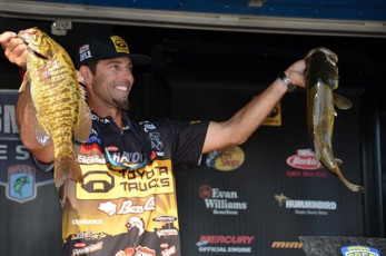 39A19E60-6735-48A8-B0F7-86D5649E07B8