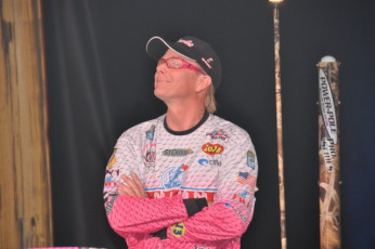 3A662201-B56B-4154-A6E6-5DE127CDF05F