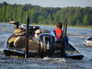 3A787C89-97E5-4F76-9B18-AD80DCE43D1F