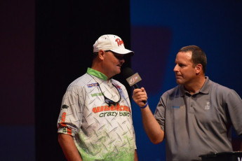 3BE6D809-B8F1-483C-9D76-C51B2351C5DE