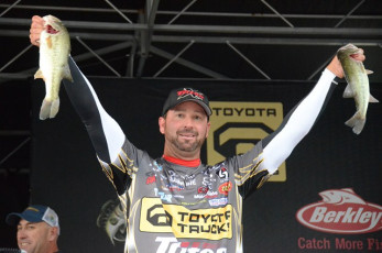 3C0402B0-AEC5-4C89-802F-9627F099169F