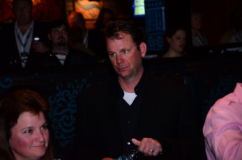 3D17CB2A-847B-4E4F-B6A9-0DDDE0224383