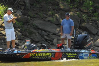 3D71EDF3-8FFE-4F20-A940-52288747D1AB