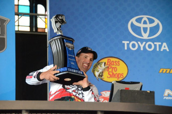 3D90805A-5BE9-43FE-AEB4-6B50B416B957