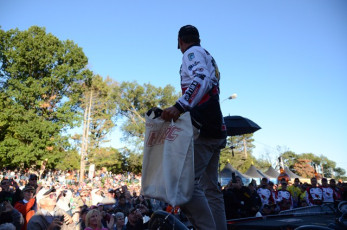 3DD456EC-8B04-4A4C-8068-5877C69D688F