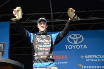 3DEB34BD-3D6F-45A0-B175-543D3455583C