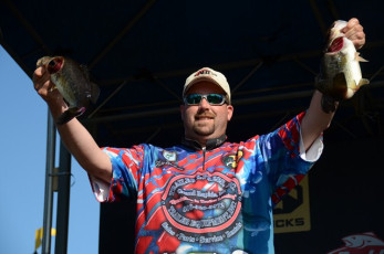 3DFA3F41-EF27-4329-8406-B59AE7442B69