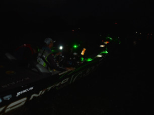 3DFDE821-A3D4-4C62-8B30-D8A5B6935AD6