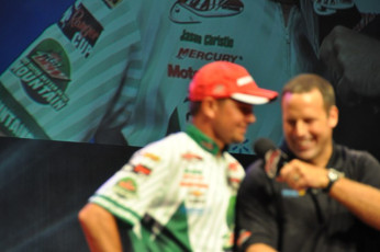 3E16CA7C-3943-464D-9776-325109A14CE7