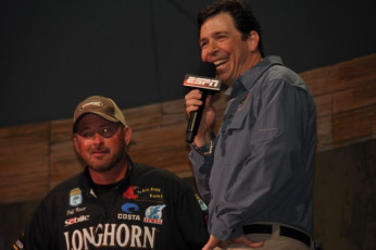 3E1D84BA-8405-4BA2-B2A2-CCA89CA88640