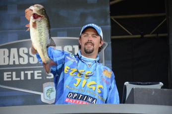 3F030ECE-E8B4-4C95-B92E-5253C40AB354