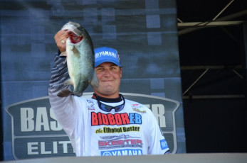 3F05DEE8-31AC-4288-B1AD-9EC678230BAA