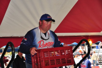 3F1F1FEF-D90C-45A3-8B81-B422C3900757