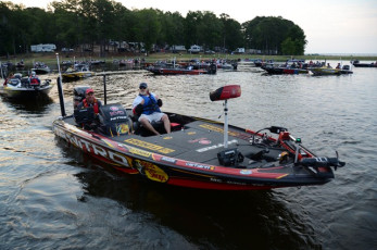 3F5A658D-8675-4FCF-B153-733E3231C9B3