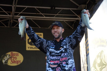 3F6E045C-10A5-4396-A565-DDDFBDB24932