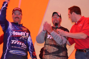 4018C47B-7205-4DE6-A984-43D7C9D63CAE