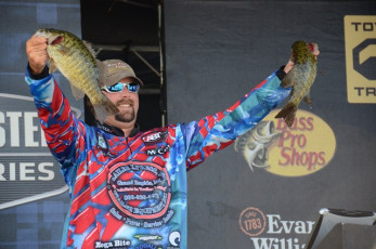 4084464A-4599-48DA-9333-F75C57D2B439