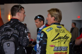 40B7FF1E-EB11-4891-A600-9D645DDF3F8D