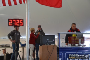 41417383-F0EF-4149-9093-39D9A7583D5A