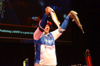 416CE8EA-CC6B-4195-97D8-66EB717C2225