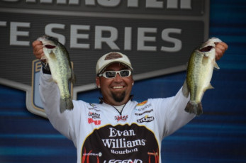 41969C54-8DA4-4DE3-BC13-8621B7968D8B