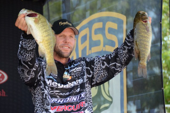 424443E8-2B8E-4938-99C0-BCCA3463EBCE