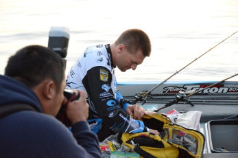 426EC334-EC5E-429E-AAE4-CDB6422AEAA9