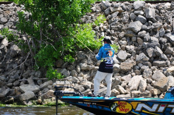 42B31CEF-F50C-42AB-8973-A589309BE05C