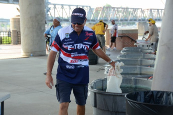 430DC96E-54A8-4330-AC54-1C1CFFFD8EDF