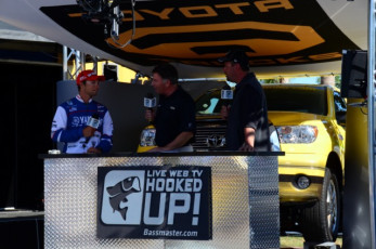 43735131-7CBF-49AE-ADD4-C3A5CADC11BD