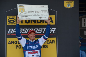 43D1C903-B8AA-4D56-A444-DF65D59207D8