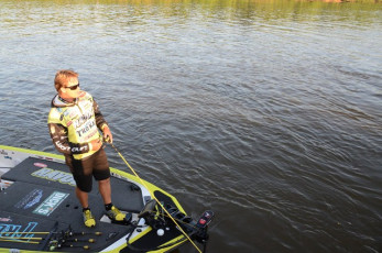 447CE1F0-6440-4EF8-8C0A-B4DC30B1EFF9