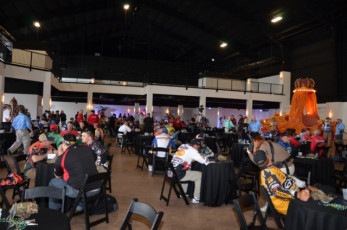 448E933E-3D8E-448E-85B1-5FA486E0D351