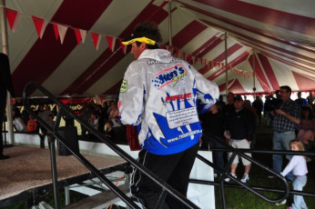 44E7E3AF-9A42-4A8B-9087-9C8D7951DFF0