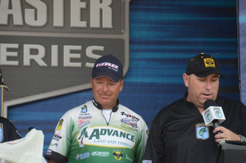 4659D294-F463-479F-9066-4422E6BF8C9B