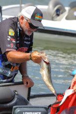 46703169-D074-4848-812A-993310C560F6