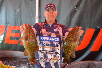 46DBDAE2-B7A7-4E6E-8E9C-7D0B36D850EF