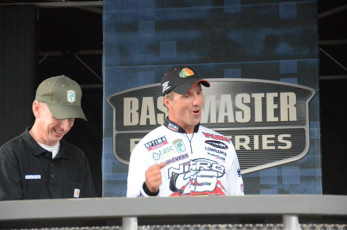 473C801D-9457-4EB8-9126-354BAAC8A8C7