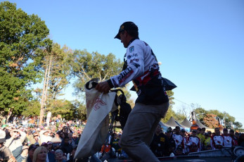 478A0AB2-ED95-49B8-98B5-4A0543BB1E79